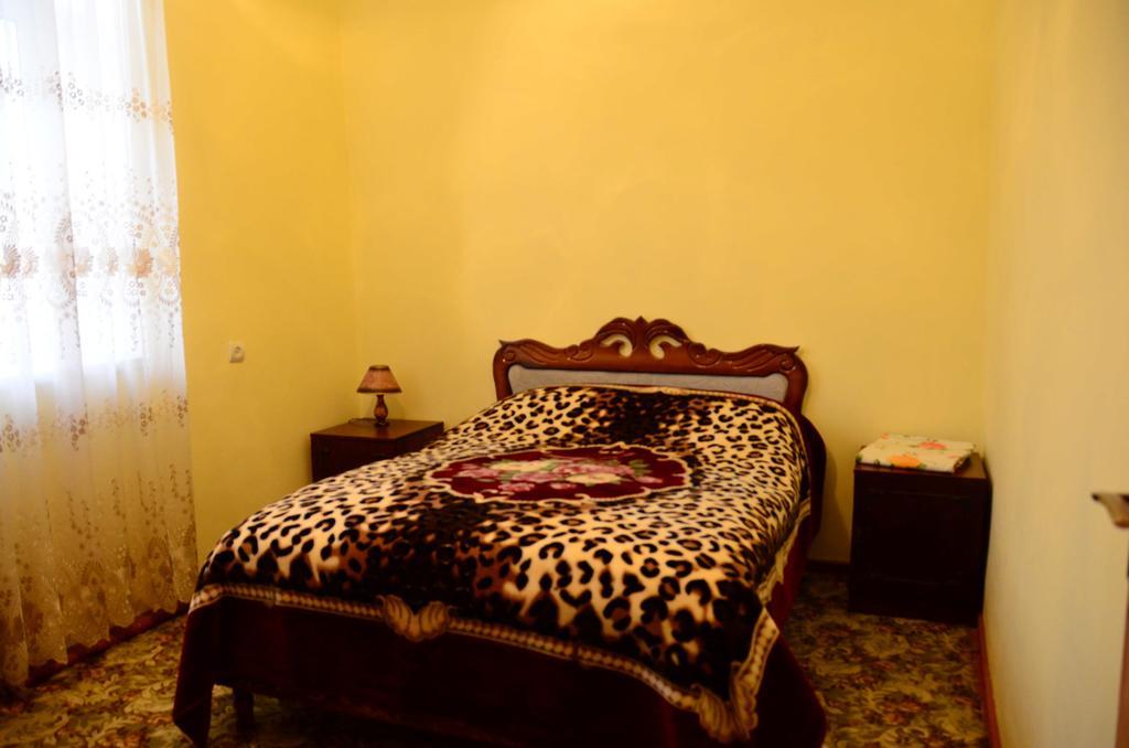 Barseghyan's Guest House Vardenis Bagian luar foto