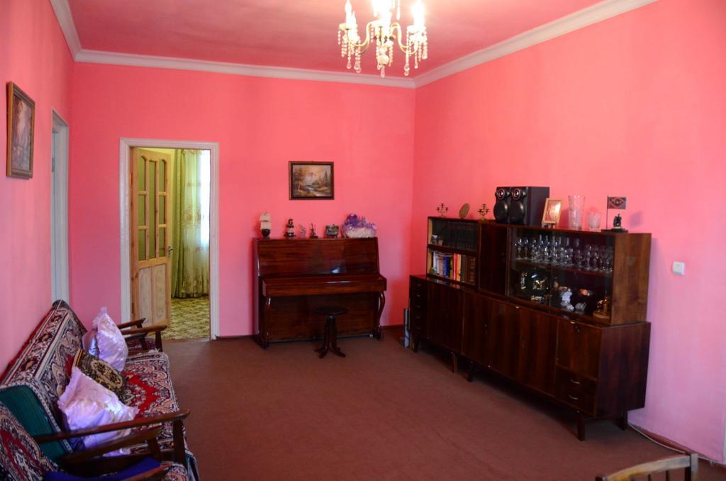 Barseghyan's Guest House Vardenis Bagian luar foto