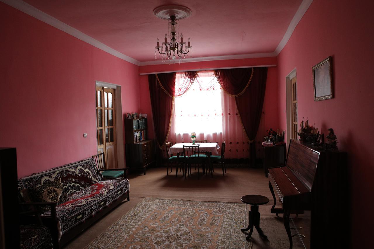 Barseghyan's Guest House Vardenis Bagian luar foto